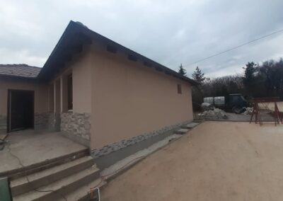 Új építésű ház homlokzatszigetelése Csapdi (Fejér megye) 2